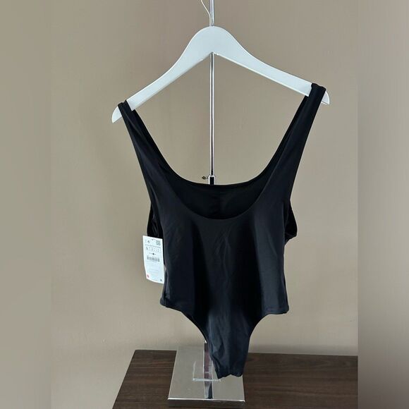 Zara Black one piece  scoop neck line Regular Swimwear Size Large - Picture 4 of 7